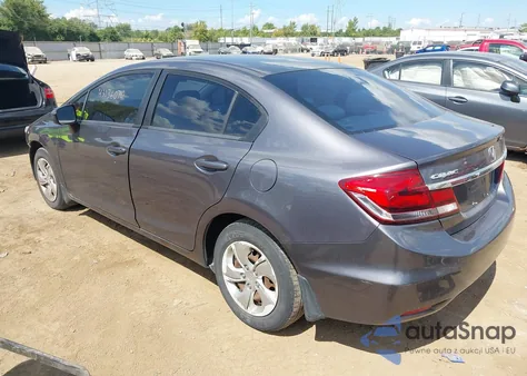 2015 Honda Civic Lx z USA, uszkodzony, nr VIN 19XFB2F57FE121014